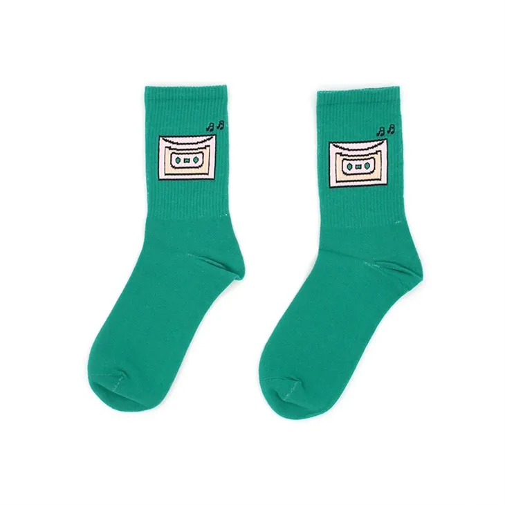 Zelene crtane čarape