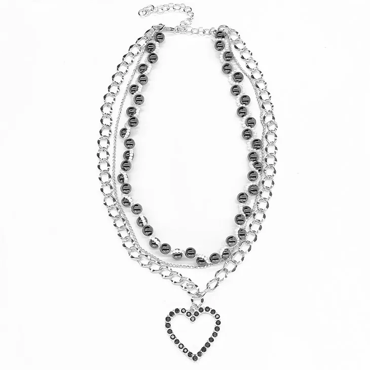 Set ogrlica u obliku srca