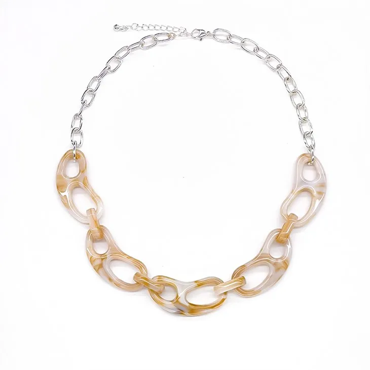 Srebrna odvažna ogrlica